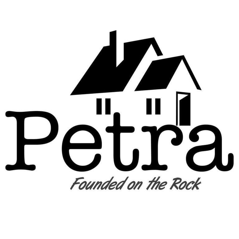 Petra Family Guest House Vālpārai Eksteriør bilde