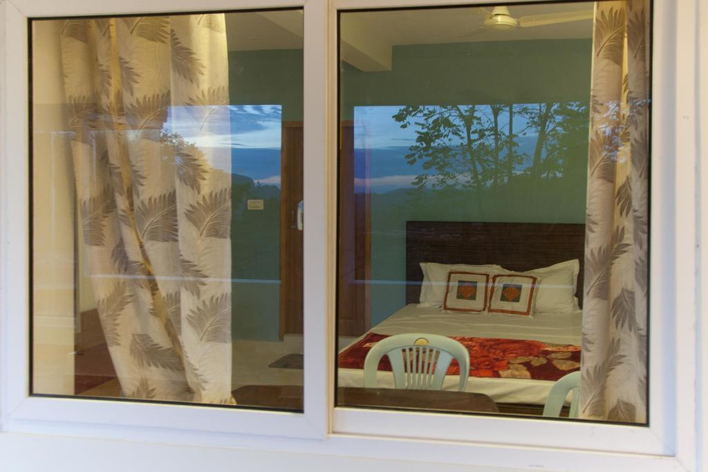 Petra Family Guest House Vālpārai Rom bilde
